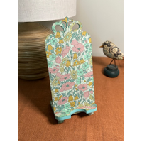 Liberty Phone Stand - Green/Pink